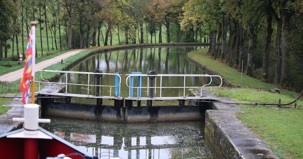 Entering a lock on the Burgundy Canal