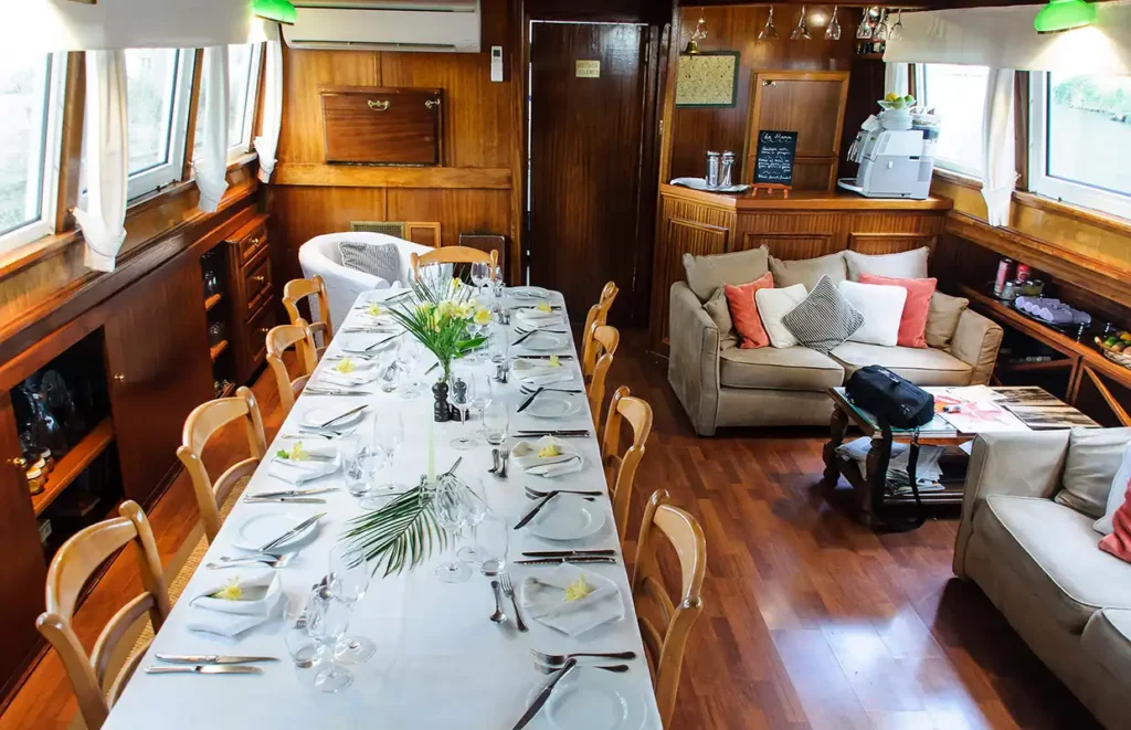 Barge Athos Dining Canal du Midi