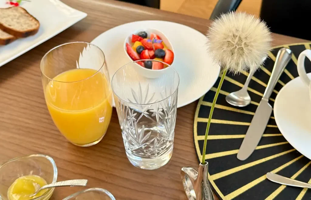 Barge Johanna Canal du Midi Breakfast